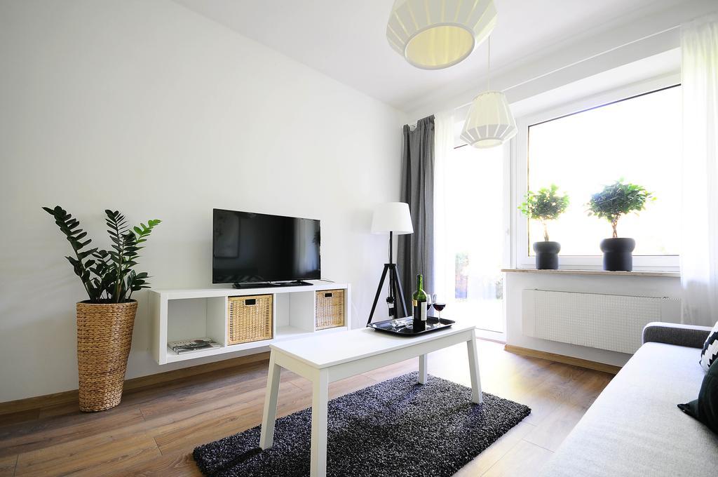 A Place Like Home Apartamenty Wiewiorcza Gdansk Ngoại thất bức ảnh