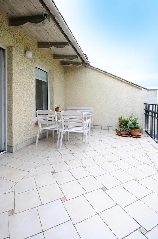A Place Like Home Apartamenty Wiewiorcza Gdansk Ngoại thất bức ảnh