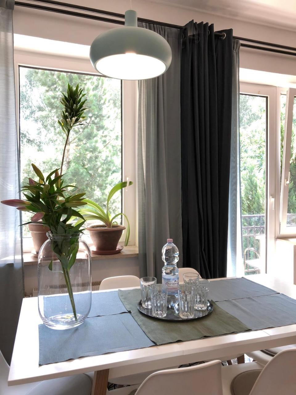 A Place Like Home Apartamenty Wiewiorcza Gdansk Ngoại thất bức ảnh